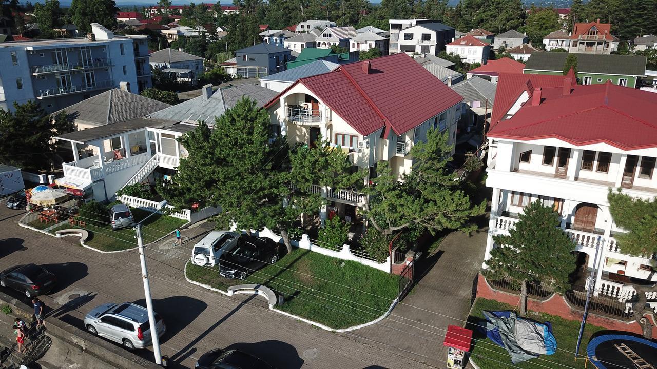 Festina Lente Hotel Kobuleti Exterior photo